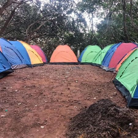 Hilltone Veg Non Veg Matheran Hotell Exteriör bild