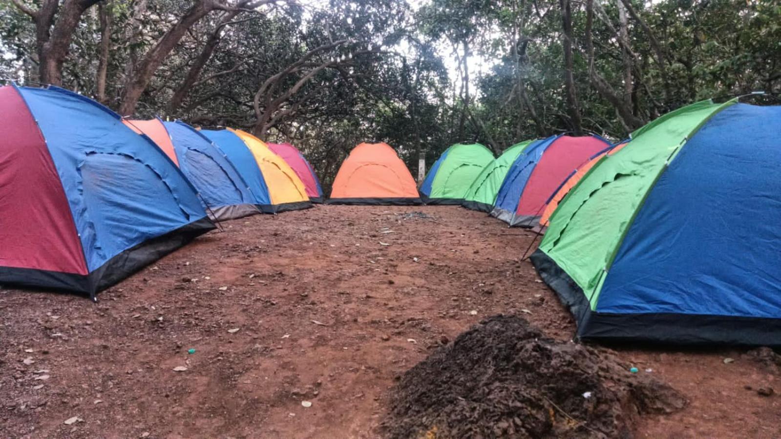 Hilltone Veg Non Veg Matheran Hotell Exteriör bild